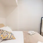 Art Gallery Apartment In Florence
